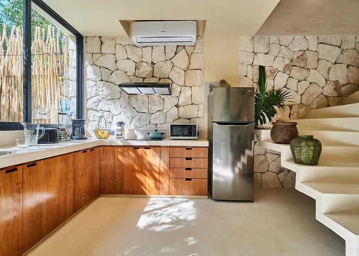Afra 3 Beautiful Jungle House With Private Pool *