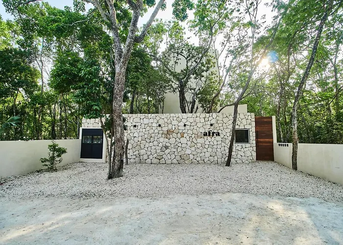 Afra 3 Beautiful Jungle House With Private Pool Holiday home